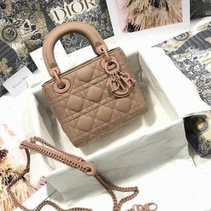 Meet your Posher, Bradfield